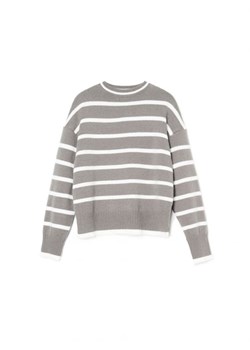 Cropp - Szary sweter w białe paski - szary ze sklepu Cropp w kategorii Swetry damskie - zdjęcie 167952345