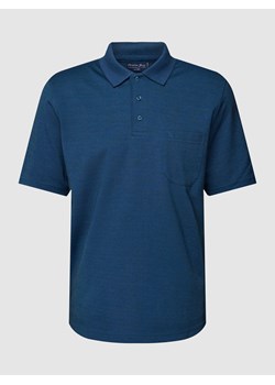 Koszulka polo z krótką listwą guzikową i wyhaftowanym logo ze sklepu Peek&Cloppenburg  w kategorii T-shirty męskie - zdjęcie 168085765
