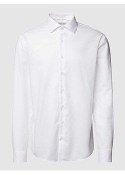 Koszula biznesowa z wyhaftowanym logo model ‘TWILL’ ze sklepu Peek&Cloppenburg  w kategorii Koszule męskie - zdjęcie 168093367