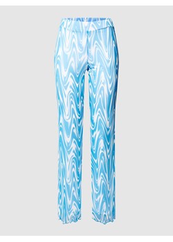 Jeansy o rozkloszowanym kroju ze wzorem na całej powierzchni ze sklepu Peek&Cloppenburg  w kategorii Spodnie damskie - zdjęcie 168094355