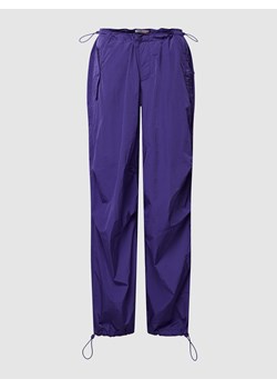 Spodnie materiałowe z elastycznym pasem ze sklepu Peek&Cloppenburg  w kategorii Spodnie damskie - zdjęcie 168094518