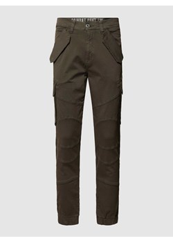 Spodnie cargo z detalami z logo model ‘COMBAT’ ze sklepu Peek&Cloppenburg  w kategorii Spodnie męskie - zdjęcie 168097959