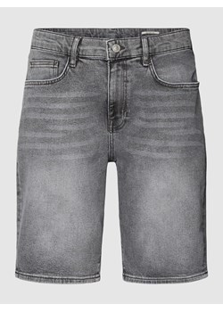 Szorty jeansowe z naszywką z logo ze sklepu Peek&Cloppenburg  w kategorii Spodenki męskie - zdjęcie 168100939