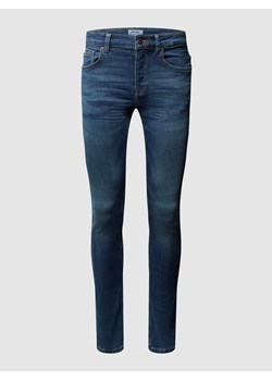 Jeansy w dekatyzowanym stylu o kroju slim fit ze sklepu Peek&Cloppenburg  w kategorii Jeansy męskie - zdjęcie 168102738