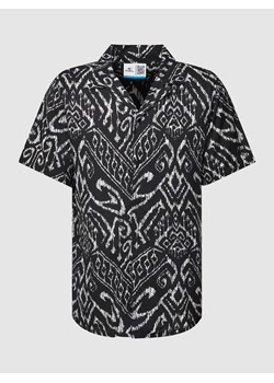 Koszula casualowa z wiskozy z nadrukiem na całej powierzchni ze sklepu Peek&Cloppenburg  w kategorii Koszule męskie - zdjęcie 168106625
