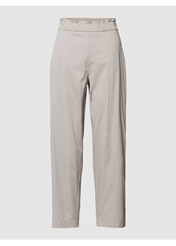 Spodnie materiałowe z kieszeniami z tyłu model ‘Cleo’ ze sklepu Peek&Cloppenburg  w kategorii Spodnie damskie - zdjęcie 168108477