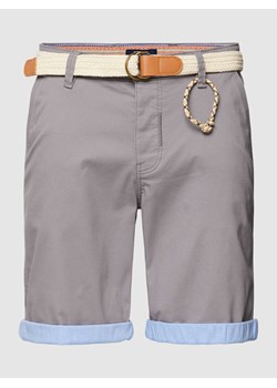 Spodnie chinosy z wpuszczanymi kieszeniami w stylu francuskim ze sklepu Peek&Cloppenburg  w kategorii Spodenki męskie - zdjęcie 168109478