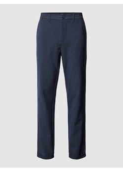 Spodnie materiałowe ze wzorem w paski model ‘liam’ ze sklepu Peek&Cloppenburg  w kategorii Spodnie męskie - zdjęcie 168110178