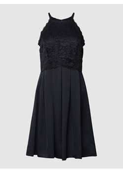 Sukienka koktajlowa o długości do kolan z obszyciem koronką ze sklepu Peek&Cloppenburg  w kategorii Sukienki - zdjęcie 168110337