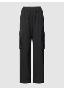 Spodnie typu track pants z naszywką z logo model ‘CLAIRE’ ze sklepu Peek&Cloppenburg  w kategorii Spodnie damskie - zdjęcie 168112249