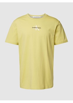 T-shirt o kroju regular fit z detalem z logo ze sklepu Peek&Cloppenburg  w kategorii T-shirty męskie - zdjęcie 168116046