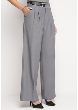 Ciemnoszare Garniturowe Spodnie z Szerokimi Nogawkami i Ozdobnym Paskiem Atirti ze sklepu Born2be Odzież w kategorii Spodnie damskie - zdjęcie 168120097