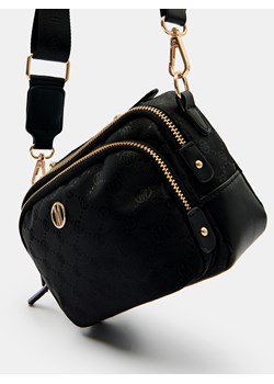 Mohito - Czarna torebka z paskiem - czarny ze sklepu Mohito w kategorii Listonoszki - zdjęcie 168143869