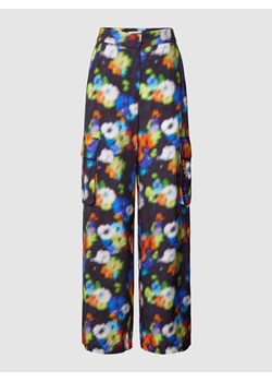 Spodnie z wzorem na całej powierzchni ze sklepu Peek&Cloppenburg  w kategorii Spodnie damskie - zdjęcie 168148278