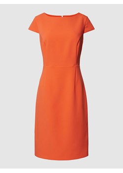 Sukienka etui o długości do kolan z okrągłym dekoltem ze sklepu Peek&Cloppenburg  w kategorii Sukienki - zdjęcie 168176109