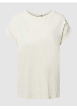 T-shirt z prążkowanym,okrągłym dekoltem model ‘IDAARA’ ze sklepu Peek&Cloppenburg  w kategorii Bluzki damskie - zdjęcie 168176309