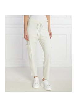 Twinset U&B Spodnie dzianinowe | Straight fit | z dodatkiem wełny ze sklepu Gomez Fashion Store w kategorii Spodnie damskie - zdjęcie 168187427
