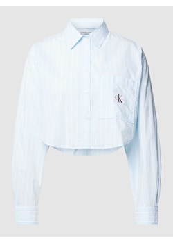 Bluzka krótka z naszywką z logo ze sklepu Peek&Cloppenburg  w kategorii Koszule damskie - zdjęcie 168221295