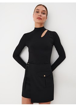 Mohito - Asymetryczna bluzka - czarny ze sklepu Mohito w kategorii Bluzki damskie - zdjęcie 168230995