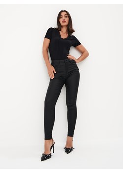 Mohito - Woskowane spodnie skinny - czarny ze sklepu Mohito w kategorii Spodnie damskie - zdjęcie 168232348