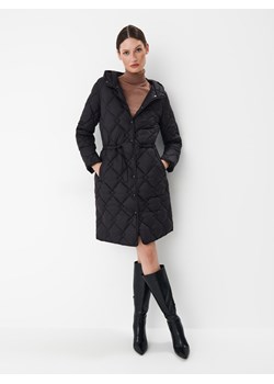 Mohito - Pikowany płaszcz - czarny ze sklepu Mohito w kategorii Płaszcze damskie - zdjęcie 168237456