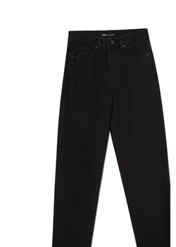Cropp - Czarne jeansy mom - czarny ze sklepu Cropp w kategorii Jeansy damskie - zdjęcie 168243388