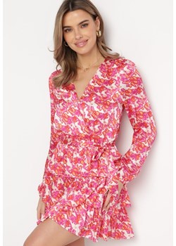 Różowa Sukienka Mini z Falbankami i Kopertowym Dekoltem Liwena ze sklepu Born2be Odzież w kategorii Sukienki - zdjęcie 168249997