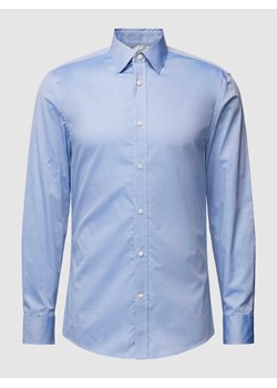 Koszula biznesowa z kołnierzykiem typu kent model ‘ADLEY’ ze sklepu Peek&Cloppenburg  w kategorii Koszule męskie - zdjęcie 168273705