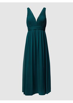 Sukienka wieczorowa PLUS SIZE z plisami ze sklepu Peek&Cloppenburg  w kategorii Sukienki - zdjęcie 168279906
