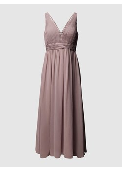 Sukienka wieczorowa PLUS SIZE z plisami ze sklepu Peek&Cloppenburg  w kategorii Sukienki - zdjęcie 168280019