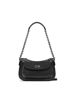Torebka Calvin Klein Re-Lock Dbl Shoulder Bag Perf K60K610620 Czarny ze sklepu eobuwie.pl w kategorii Listonoszki - zdjęcie 168280246