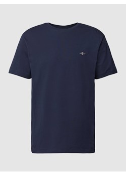 T-shirt o kroju regular fit z wyhaftowanym logo model ‘SHIELD’ ze sklepu Peek&Cloppenburg  w kategorii T-shirty męskie - zdjęcie 168293075