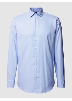 Koszula biznesowa o kroju regular fit z kołnierzykiem typu kent ze sklepu Peek&Cloppenburg  w kategorii Koszule męskie - zdjęcie 168295007