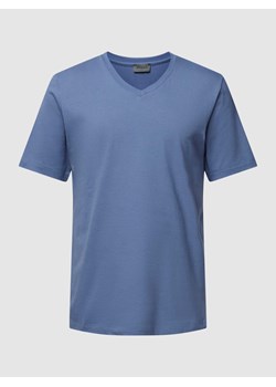 T-shirt z dekoltem w serek ze sklepu Peek&Cloppenburg  w kategorii T-shirty męskie - zdjęcie 168295079