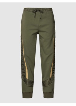 Spodnie dresowe z wpuszczanymi kieszeniami model ‘Hadikon’ ze sklepu Peek&Cloppenburg  w kategorii Spodnie męskie - zdjęcie 168295547
