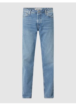 Jeansy o luźnym kroju z bawełny model ‘Chris’ ze sklepu Peek&Cloppenburg  w kategorii Jeansy męskie - zdjęcie 168303679