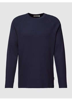 Bluzka z długim rękawem i fakturowanym wzorem ze sklepu Peek&Cloppenburg  w kategorii T-shirty męskie - zdjęcie 168305257