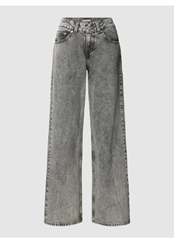 Jeansy z prostą nogawką i 5 kieszeniami model ‘SUPERLOW’ ze sklepu Peek&Cloppenburg  w kategorii Jeansy damskie - zdjęcie 168306868