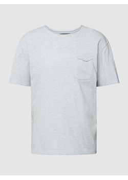T-shirt z dodatkiem wiskozy i kieszenią na piersi model ‘BLUJACK’ ze sklepu Peek&Cloppenburg  w kategorii T-shirty męskie - zdjęcie 168309035