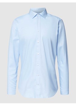 Koszula biznesowa o kroju slim fit z kołnierzykiem typu kent ze sklepu Peek&Cloppenburg  w kategorii Koszule męskie - zdjęcie 168310215