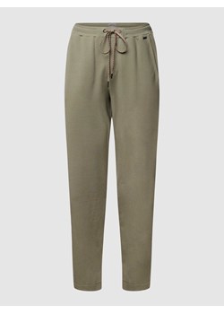 Spodnie dresowe z aplikacją z logo ze sklepu Peek&Cloppenburg  w kategorii Spodnie męskie - zdjęcie 168317147