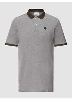 Koszulka polo z czystej bawełny ekologicznej z detalem z logo ze sklepu Peek&Cloppenburg  w kategorii T-shirty męskie - zdjęcie 168318405