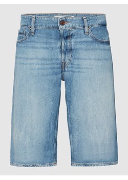 Szorty jeansowe z naszywką z logo ze sklepu Peek&Cloppenburg  w kategorii Spodenki męskie - zdjęcie 168318617