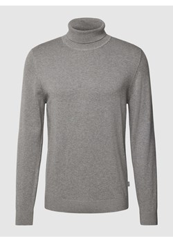 Sweter z wywijanym kołnierzem i detalem z logo ze sklepu Peek&Cloppenburg  w kategorii Swetry męskie - zdjęcie 168318888