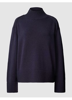 Sweter z dzianiny z obniżonymi ramionami ze sklepu Peek&Cloppenburg  w kategorii Swetry damskie - zdjęcie 168322476