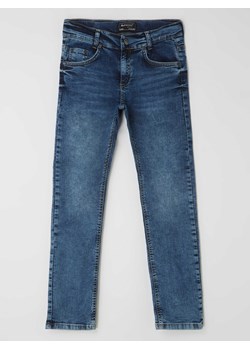 Jeansy o kroju relaxed fit z dodatkiem streczu ze sklepu Peek&Cloppenburg  w kategorii Spodnie chłopięce - zdjęcie 168324327