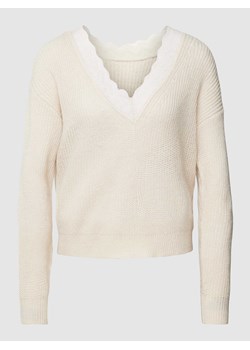 Sweter z dzianiny z obszyciem koronką model ‘GLACY’ ze sklepu Peek&Cloppenburg  w kategorii Swetry damskie - zdjęcie 168327315