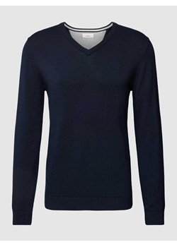 Sweter z dzianiny z dekoltem w serek ze sklepu Peek&Cloppenburg  w kategorii Swetry męskie - zdjęcie 168329547