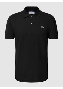 Koszulka polo o kroju classic fit z detalem z logo ze sklepu Peek&Cloppenburg  w kategorii T-shirty męskie - zdjęcie 168330448