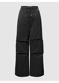 Spodnie cargo o luźnym kroju z trokami ze sklepu Peek&Cloppenburg  w kategorii Spodnie damskie - zdjęcie 168331577